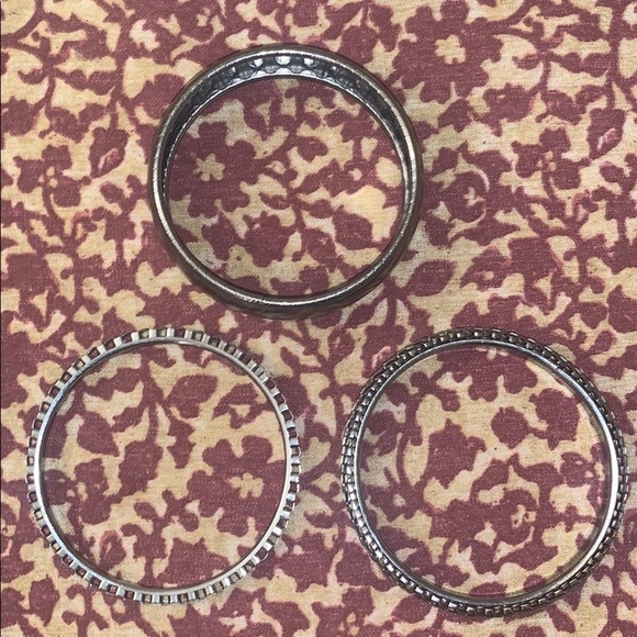 πππ Set of Three Bangles πππ - Picture 2 of 7